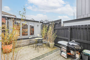 Photo 16- click for photo gallery